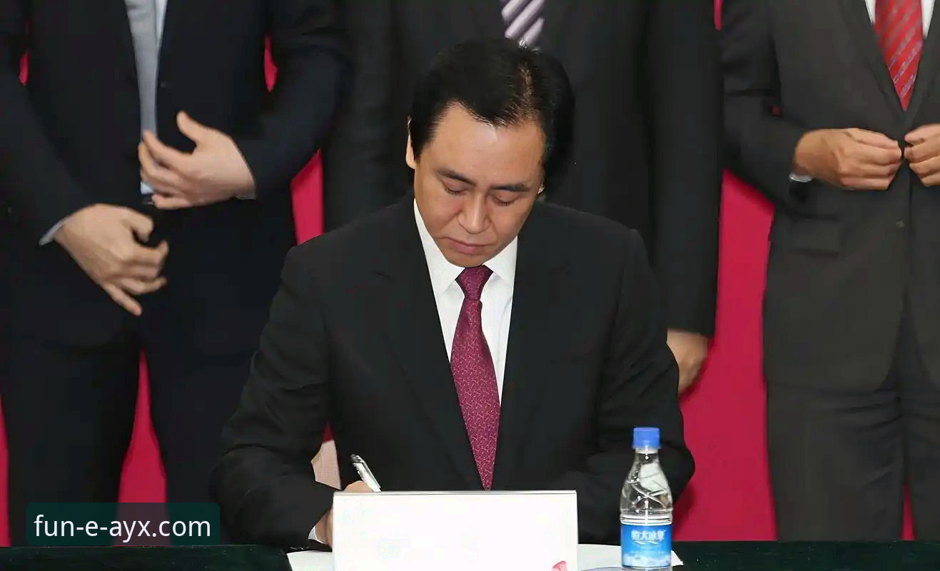 许家印案庭审落幕，昔日足球帝国兴衰引发深度思考